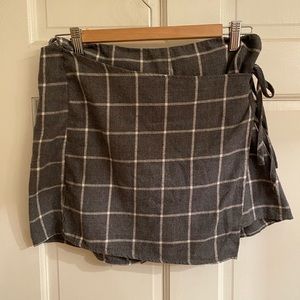 American Threads Plain tie skort